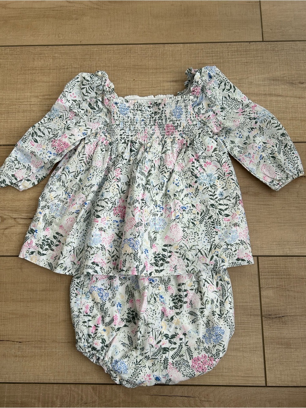 EUC Janie and Jack Girl’s Bundle 12-18Months - Picture 13 of 13